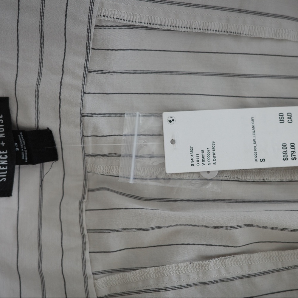 Striped White Button-Up Women's Top - Picture 4 of 4